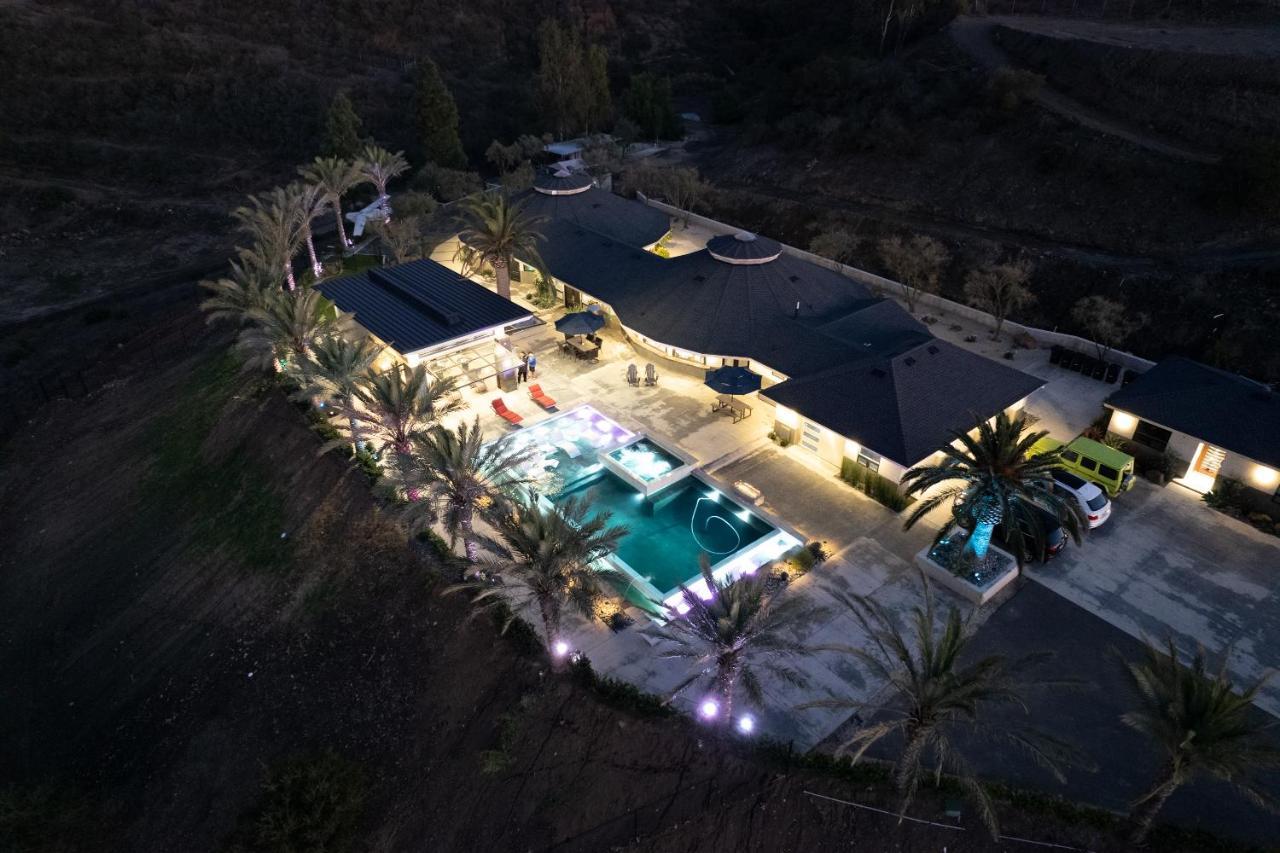 טמקולה Iron Mansion Private Resort-Event Space 12000 Ft! מראה חיצוני תמונה