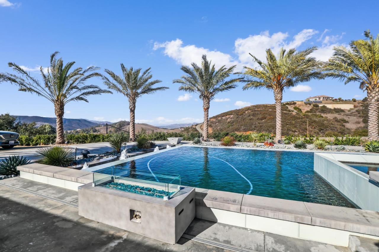 טמקולה Iron Mansion Private Resort-Event Space 12000 Ft! מראה חיצוני תמונה